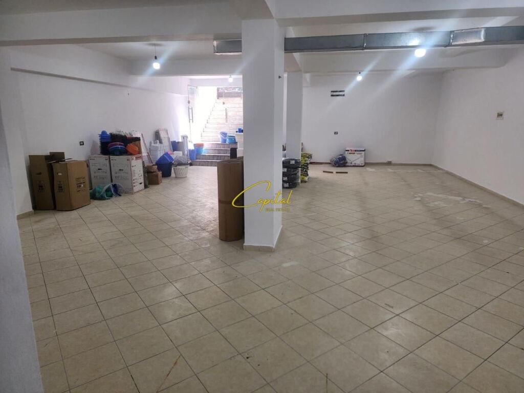 SHOP FOR RENT 115 M2 DIBRA STREET 100,000 LEKE
