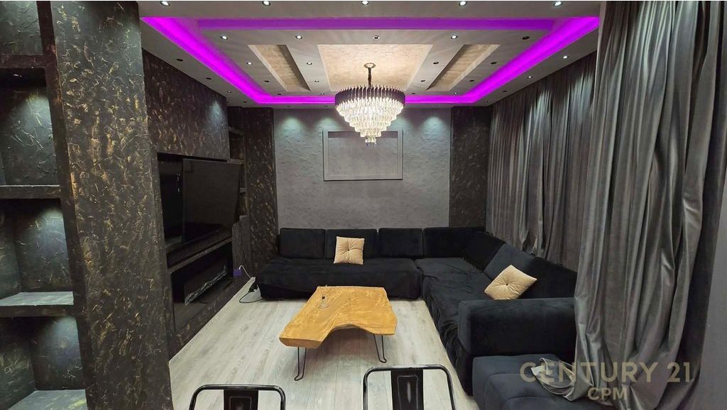 Apartament luksoz 2+1+2 oer shitje ne Astir