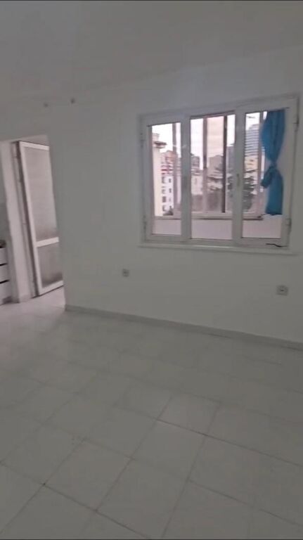 Apartament 1+1 per qera bosh ministria e Drejtesise