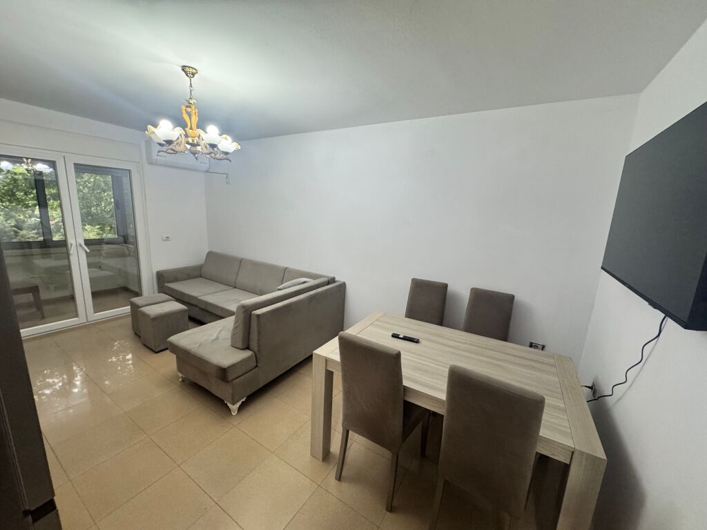 🏡 Jepet me Qera Apartament 2+1 – Kryqëzimi i Vasil Shantos