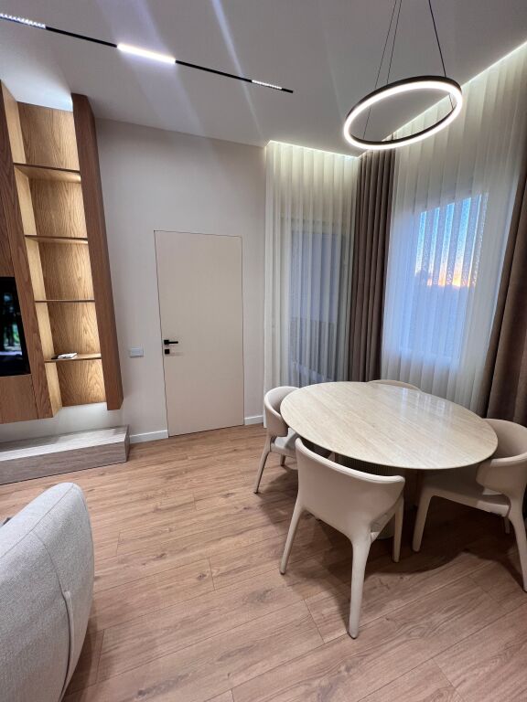 Super ap 1+1 tek rruga kavajes ( perballe me spitalin amerikan 3  