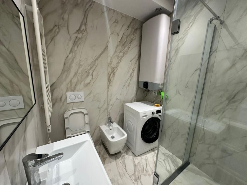 Appartamento 2+1 in affitto in Rruga e Dibres.