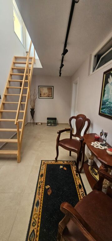 IN VENDITA MONOLOCALE 3+1+2+ VERANDA SPIAGGIA DURRES VIA FRIGORIFERIT COMPLESSO PRIVATO