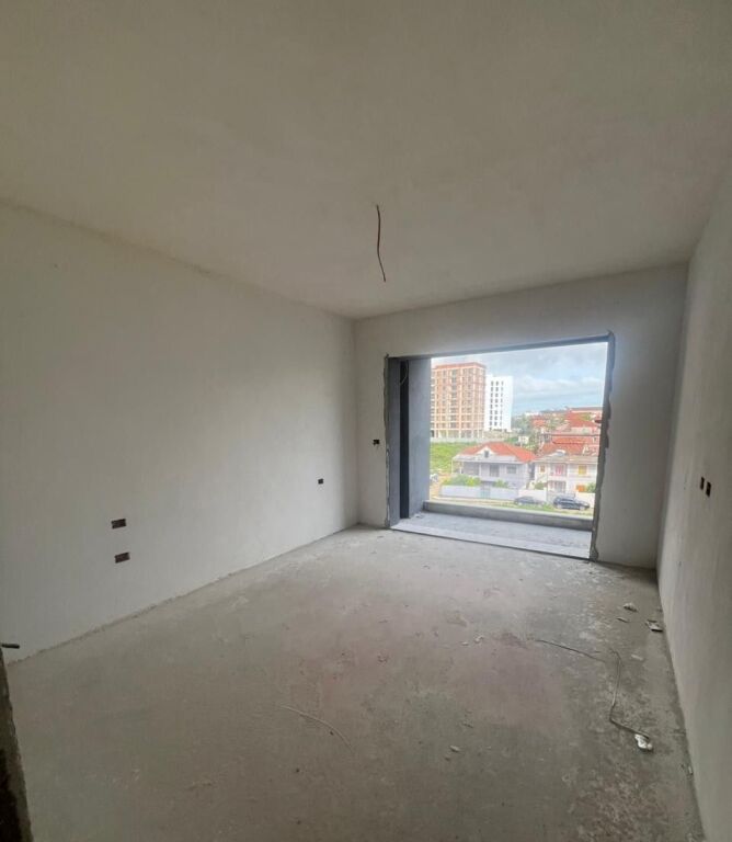 🏡 SHITET APARTAMENT 1+1 – PORCELAN (PRANË RRETHIT TË KLANIT)