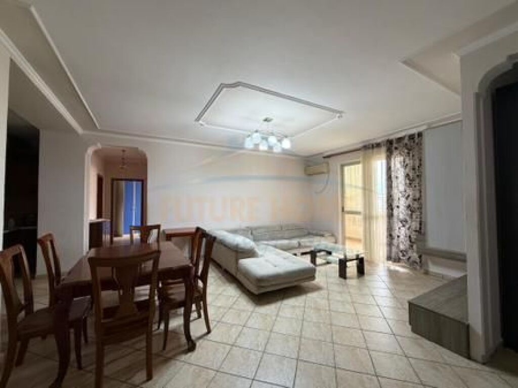 Shitet, Apartament 3+1+2, Shkolla e Baletit, Tiranë.