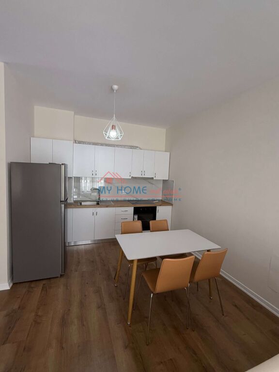 Apartament 1+1 me Qira 5 Maji Tirane
