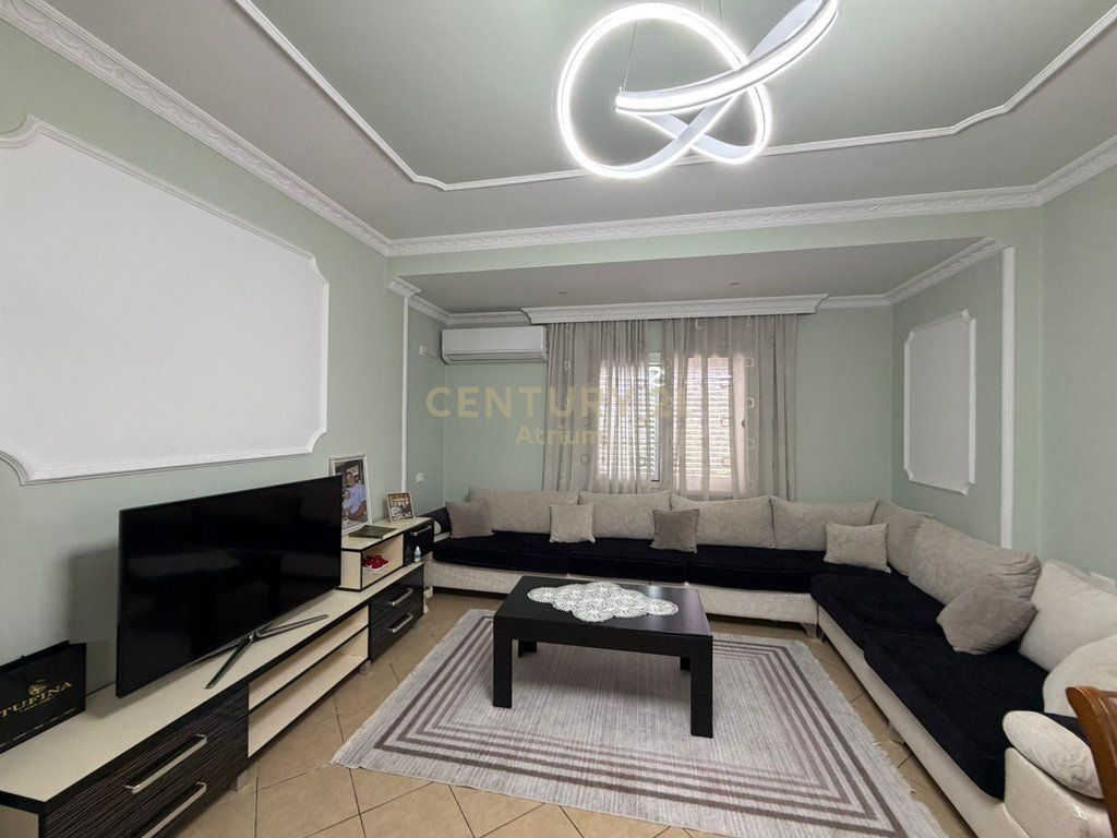 JEPET ME QIRA APARTAMENT 2+1+2 NE INSITUT !