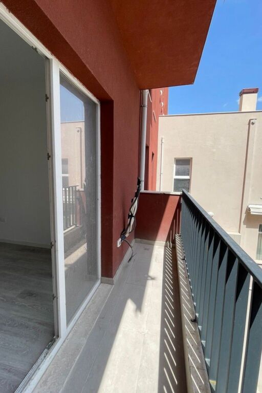 🏡 Shitet Apartament 2+1 – Kompleksi Aura