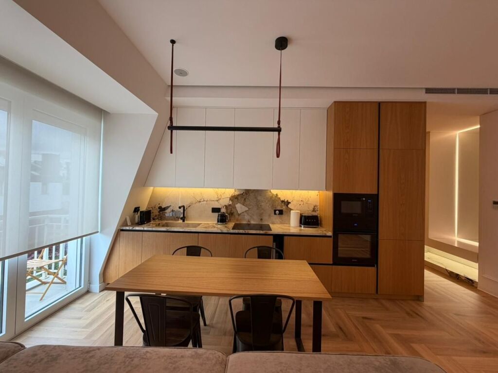 Apartament 2+1+Parking per qira prane TEG.