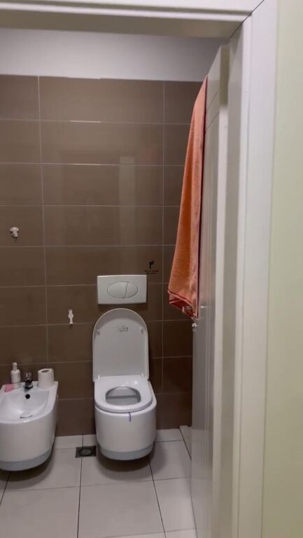 APARTMENT FOR RENT 1+1 PARIS COMMUNE 60,000 LEKE FH-70234