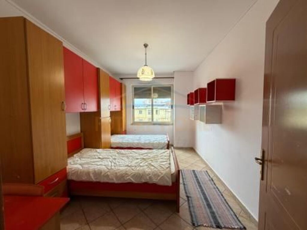 Shitet, Apartament 3+1+2, Shkolla e Baletit, Tiranë.