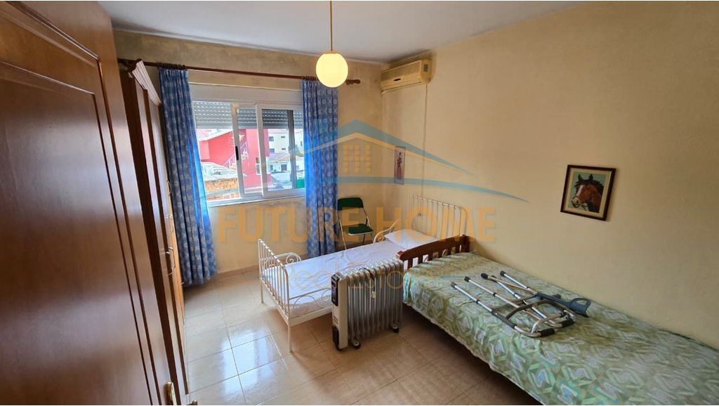 Shitet, Apartament 1+1, Ali Demi, Tiranë