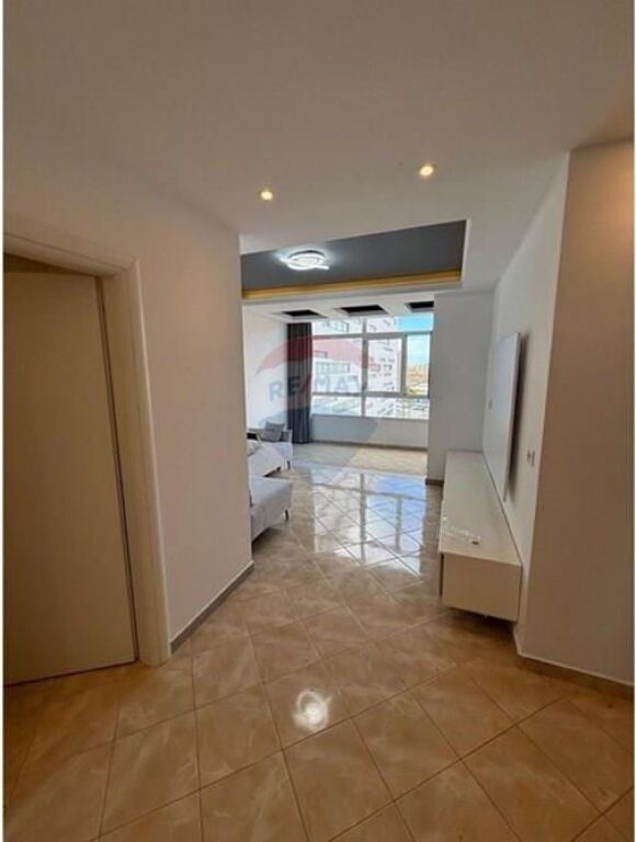 Apartament 2+1 me qera , ne Skele