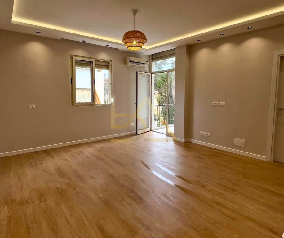 Shitet Apartament – Golem, Kavajë