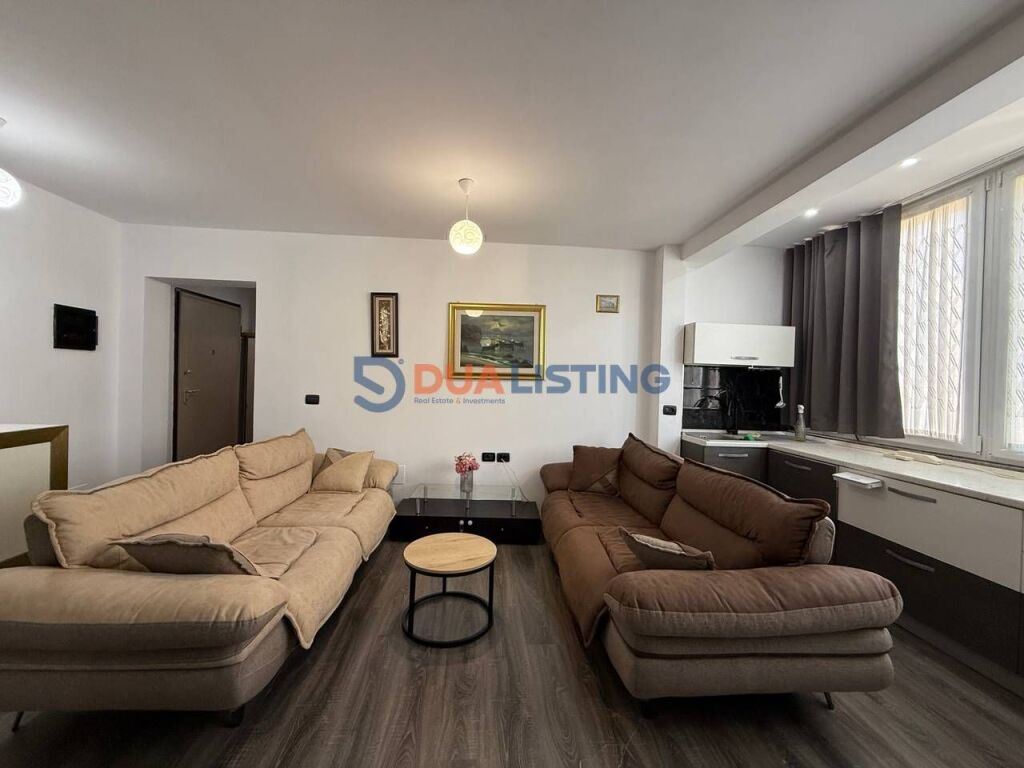 Vendiamo un appartamento 2+1 presso l'ex Campo di Aviazione!