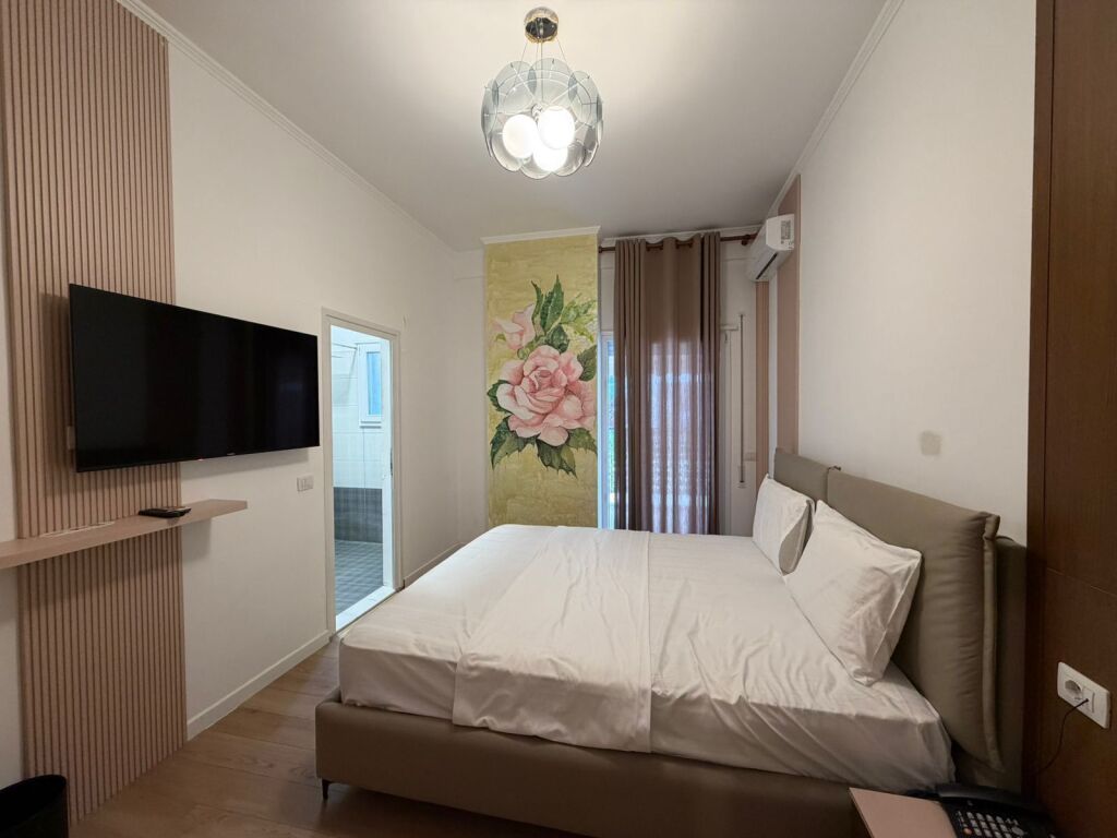 Hotel me Qera Afatgjate - Vlore