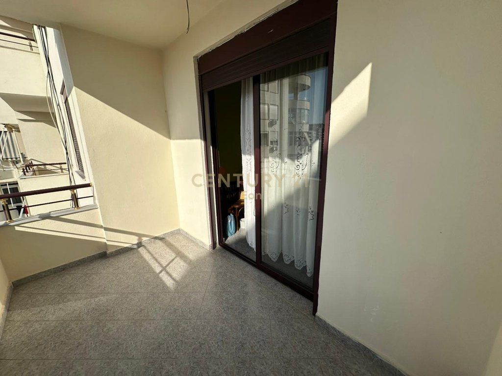 WE SELL 1+1 APARTMENT NEAR POLYCLINIC, DURRES CENTER !