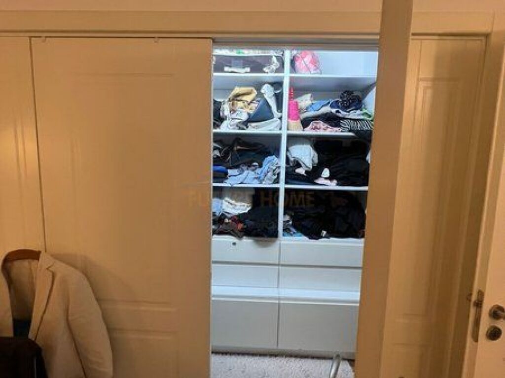 Shitet, Apartament 2+1 + Garderobë, Rruga e Kavajës,Tiranë