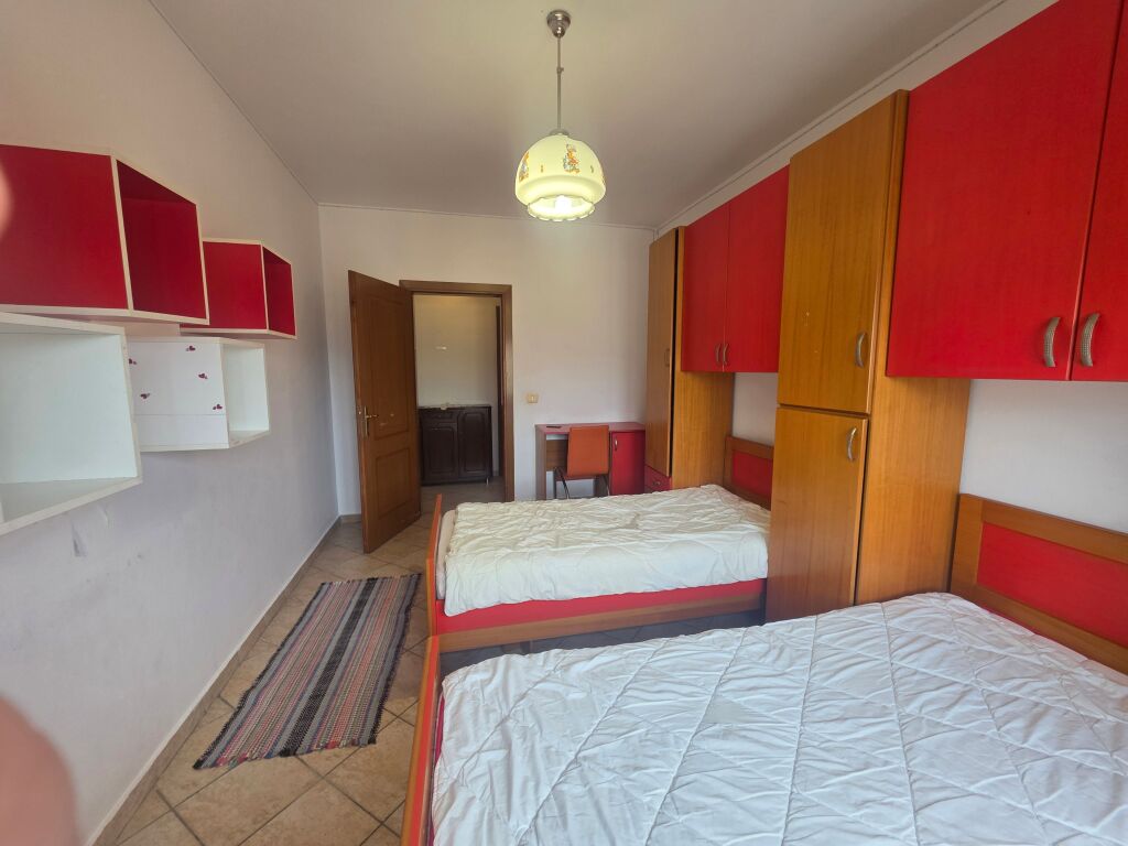 Apartament 3+1+2 në shitje te Shkolla e Baletit , Tiranë 133 m²