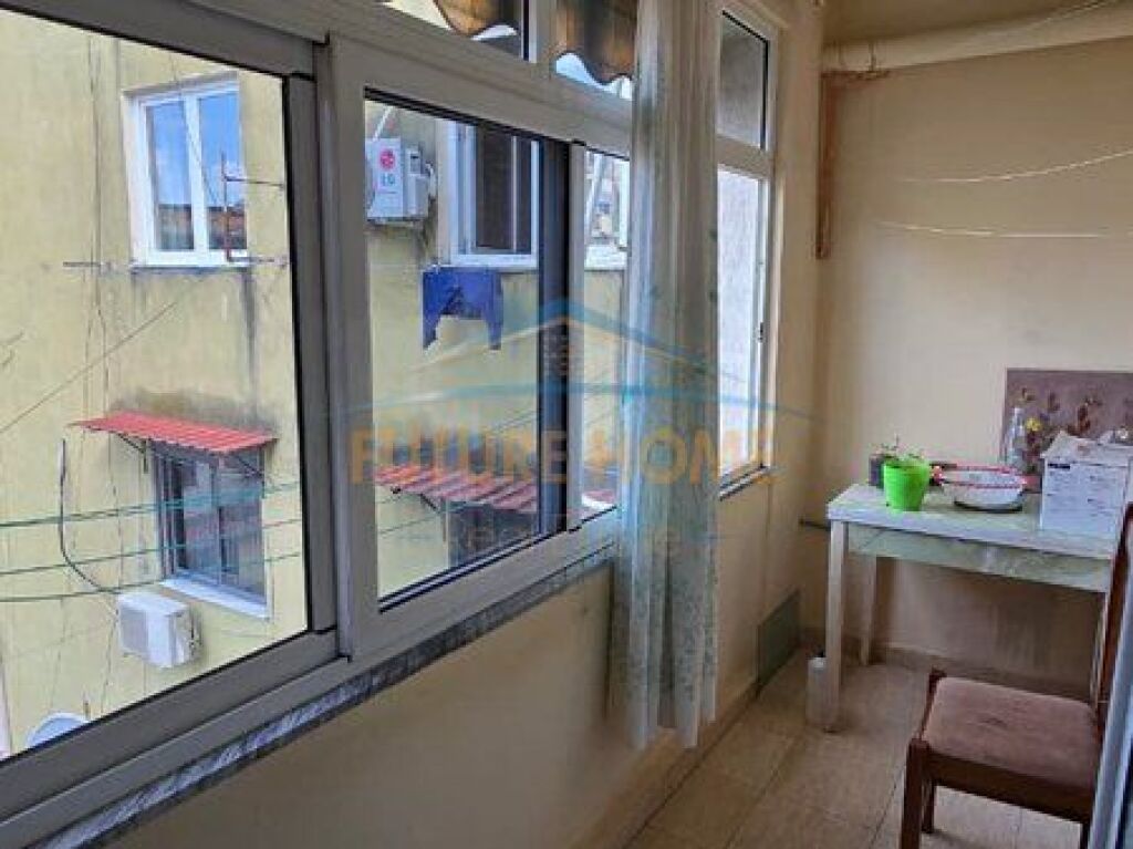 In vendita, Appartamento 1+1, Ali Demi, Tirana.