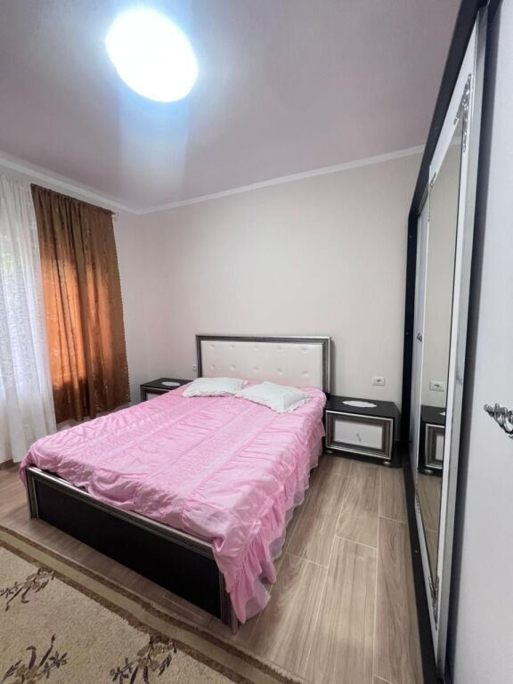 JEPET ME QERA APARTAMENT 2+1 PRANE KAZAZIT, DURRES