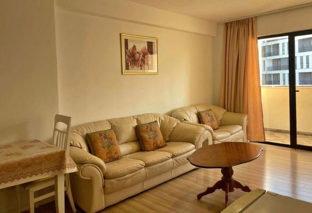 📌 Shitet Apartament 3+1+2 – Rruga 5 Maji