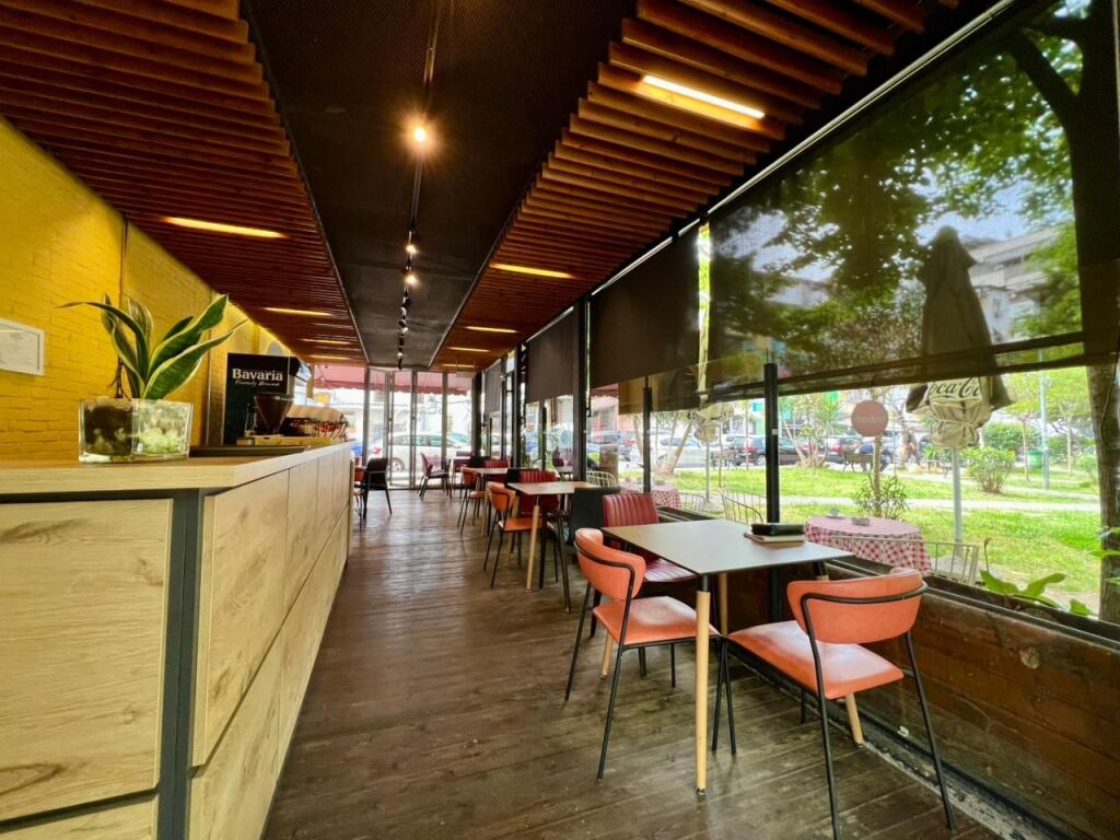 Shitet Biznesi Pizzeri &amp; Fast Food, Bulevardi Bajram Curri -Tiranë