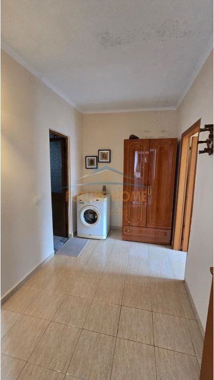 Shitet, Apartament 1+1, Ali Demi, Tiranë