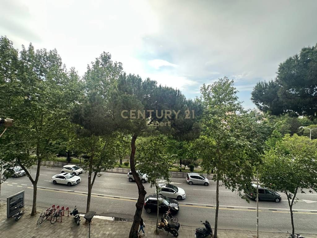 Jepet apartament 2+1+2 tek Atsh