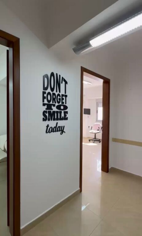 JEPET ME QERA AMBIENT BIZNESI 📍 STACIONI TRENIT DURRES