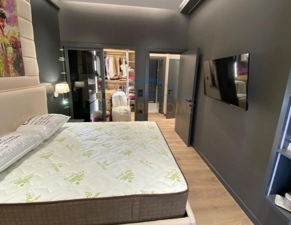 Rent, Apartment 1+1, Kavaja Street, Tirana.