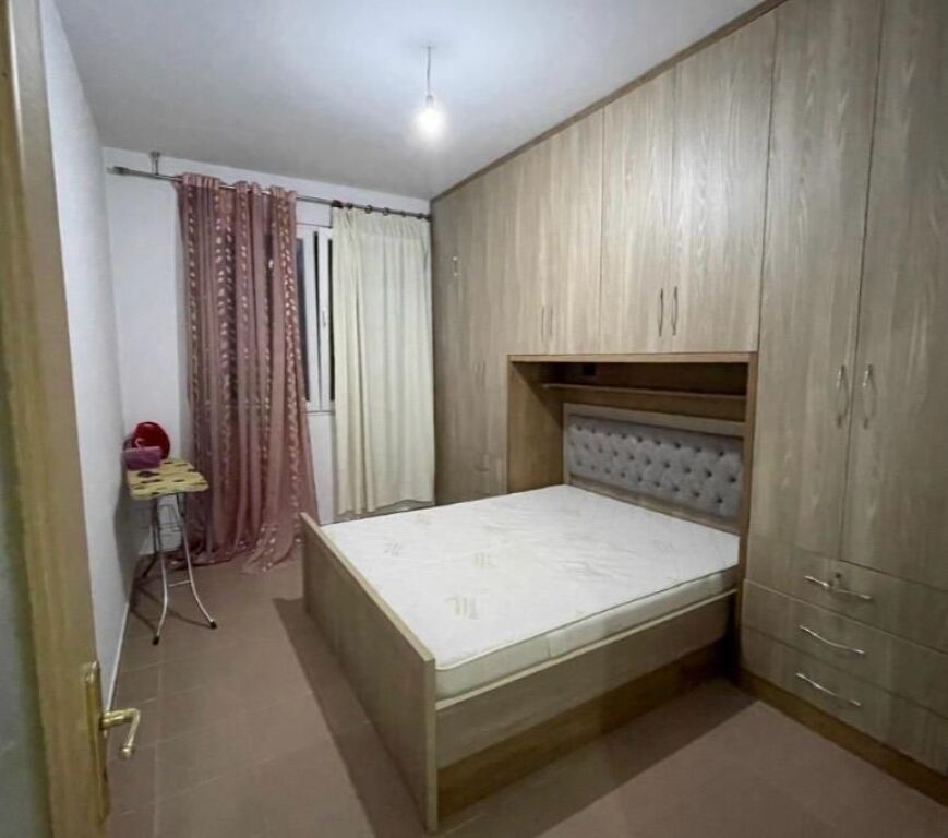 Apartment for rent 1+1 - 📍Astir, near the Fratari complex 400 thousand lek