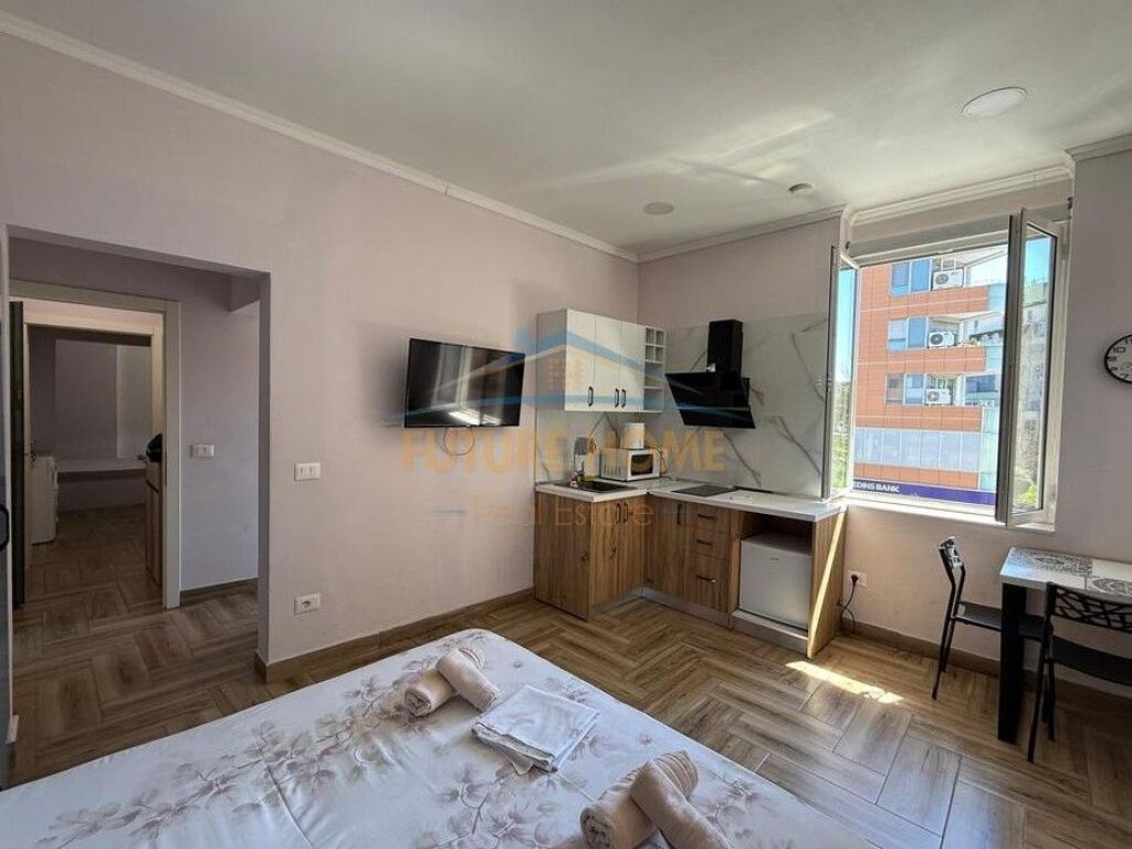 Shitje,2 Studio ,Stadiumi Dinamo