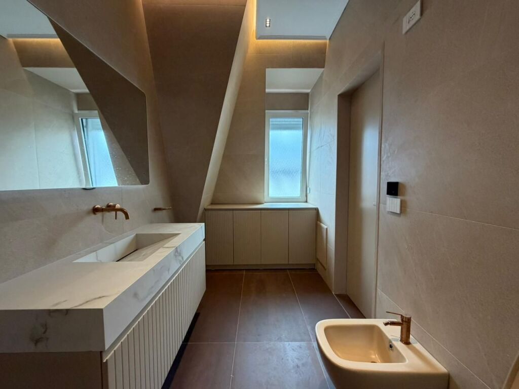 Apartament 2+1+Parking per qira prane TEG.