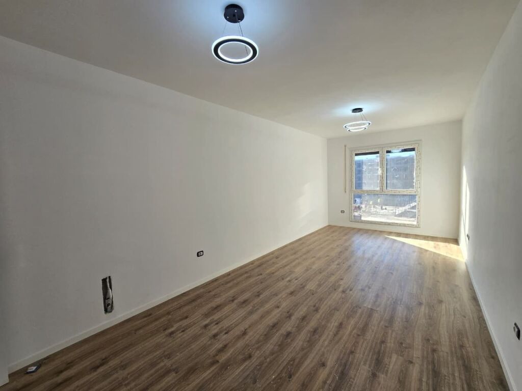 SHITET APARTAMENT: 1+1 ( 📍 Paskuqan) Kati 1 - 84 m² Ideal Per Banim Personal Ose Investim || Perfundon Brenda Muajit Qershor 2025 || ✴️(105000 Euro)
