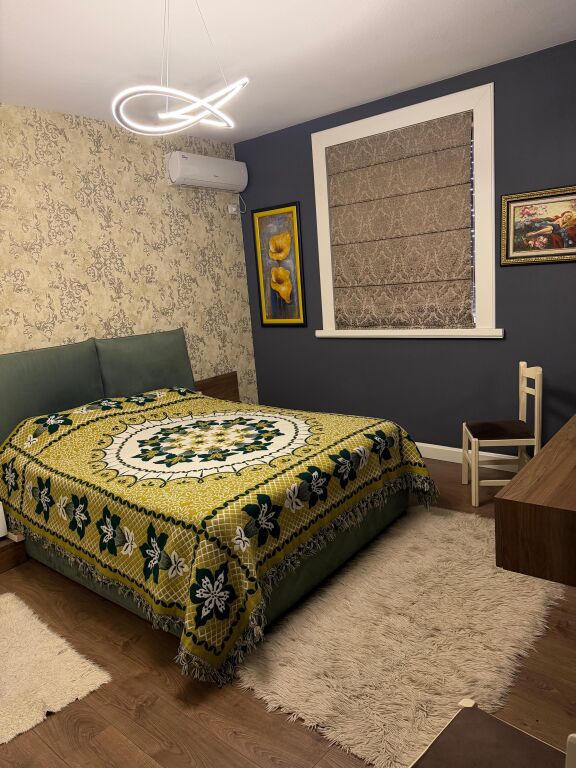 2+1,i mobiluar te globe rruge e kavajes,225 mije euro