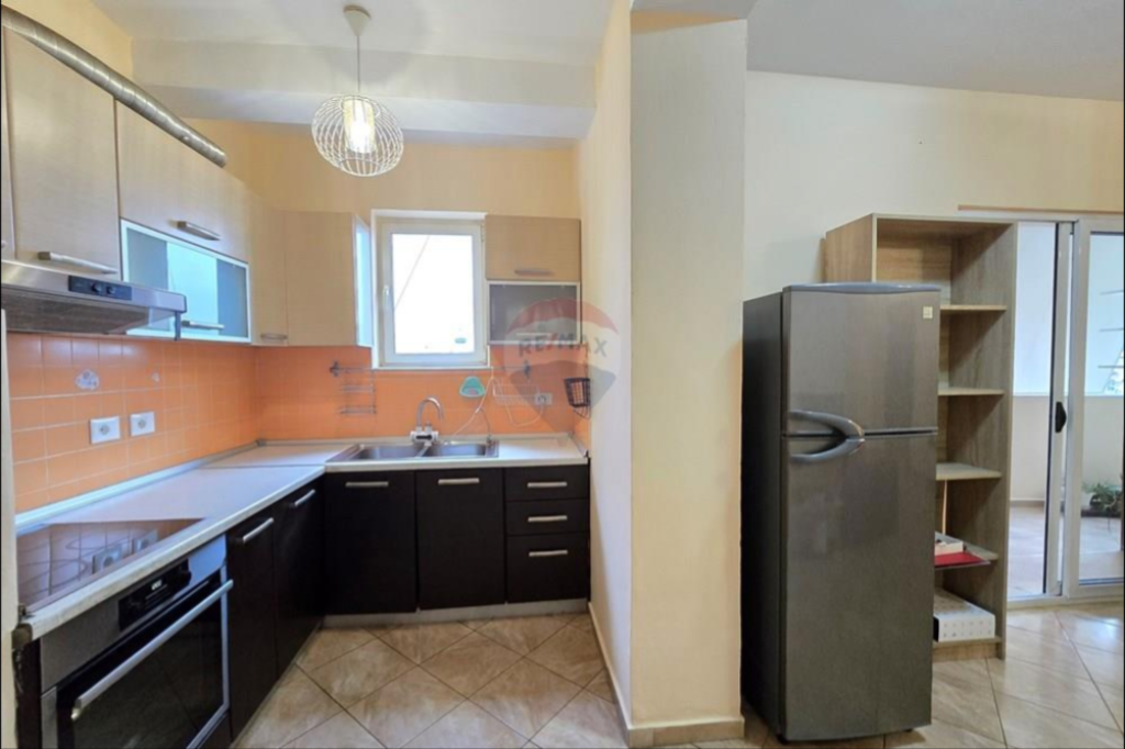 Appartamento in affitto 1+1 a Xhamlliku