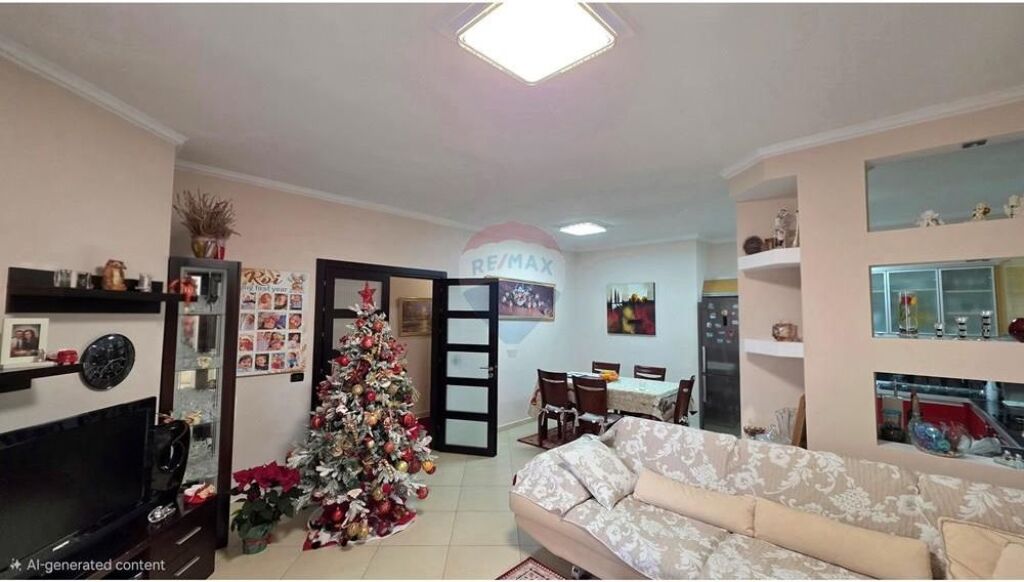 Apartament 3+1+2 ne shitje tek Rr. e Cipajve,Vlore