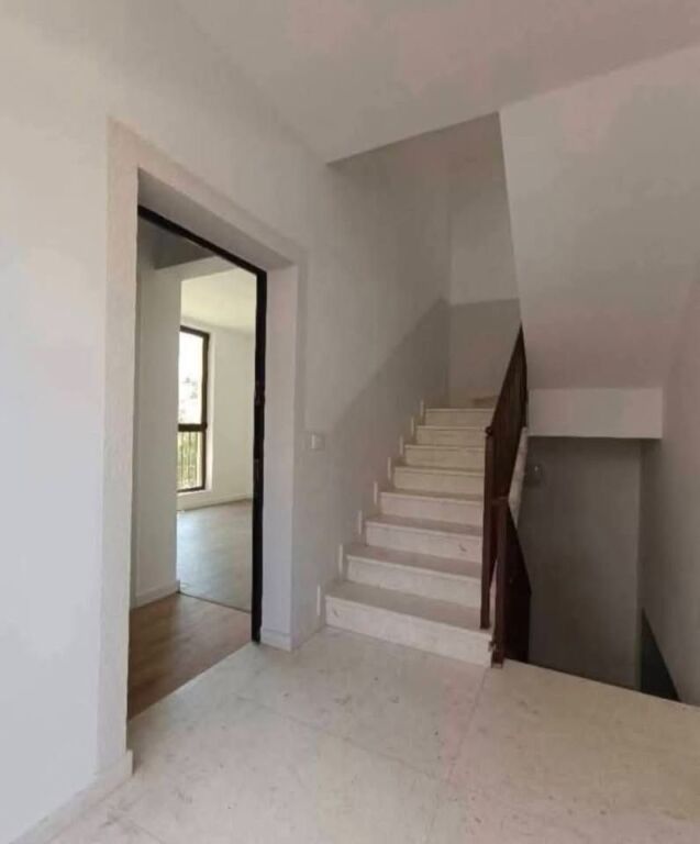 Jepet Vile me qera Rruga e Elbasanit !