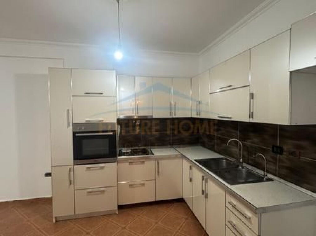 Apartment 2+1 for Sale, Misto Mame