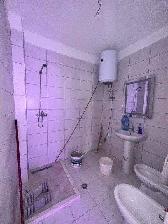 SHITET APARTAMENT 2+1 + Ballkon i bollshem📍 Adresa: Ujesjellesi