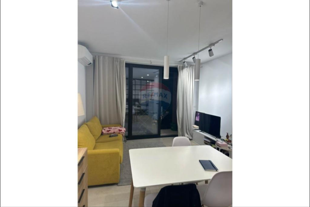 Apartament per qera 1+1 ne Myslym Shyr