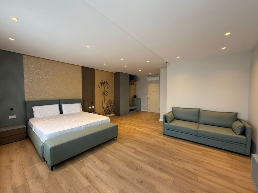 Hotel me Qera Afatgjate - Vlore