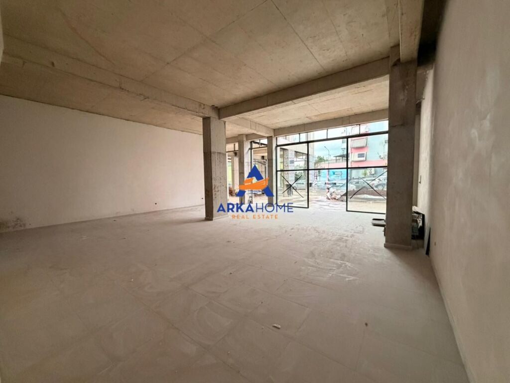 SHOP FOR RENT 150M2 "ON THE STREET OF ZOGU I ZI" 3500 EURO