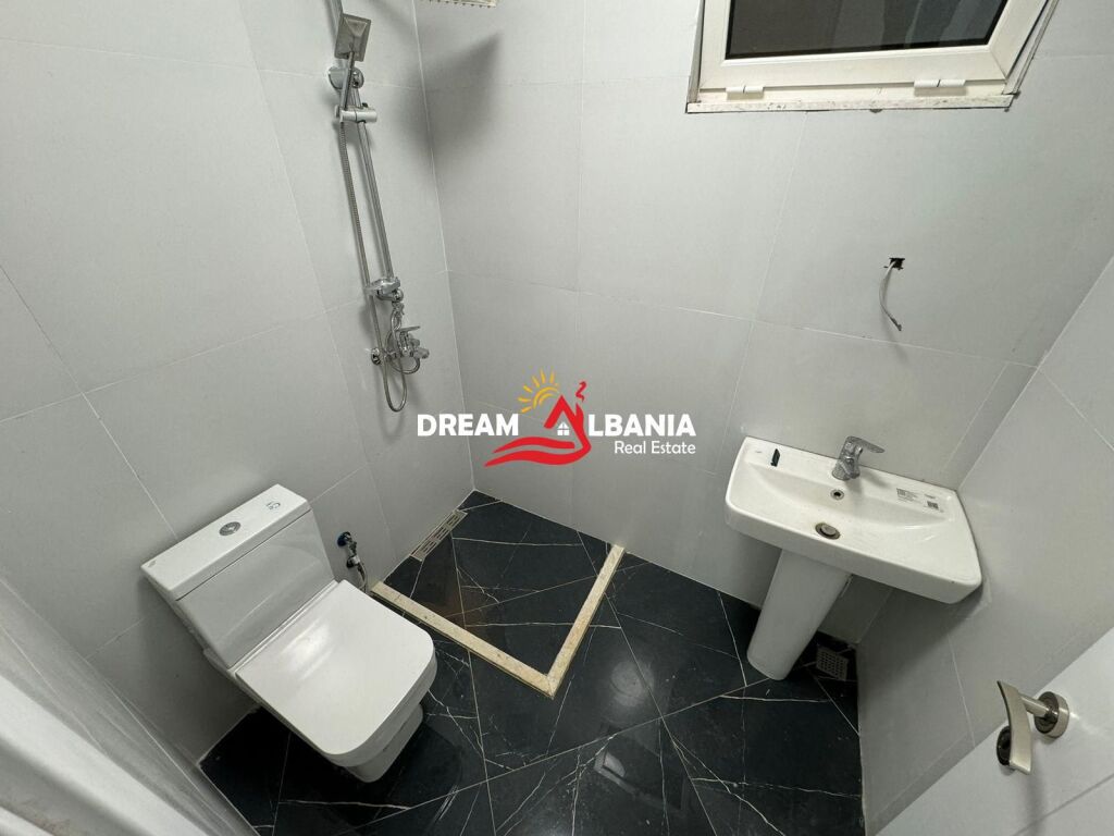 Apartment/Office 1+1+Parking Space for rent at Zogu i Zi in Tirana (ID 4219341 )