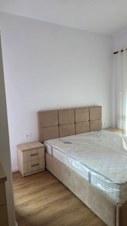 apartament 2+1 me qira tek Mangalemi
