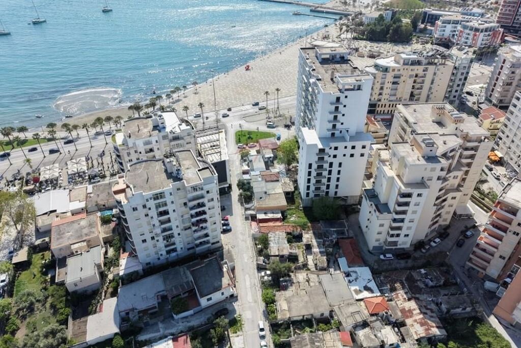 Apartament 1+1 ne shitje , pas Chic Hotel