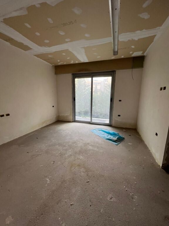 Shitet, Godinë Hotelerie, Durrës