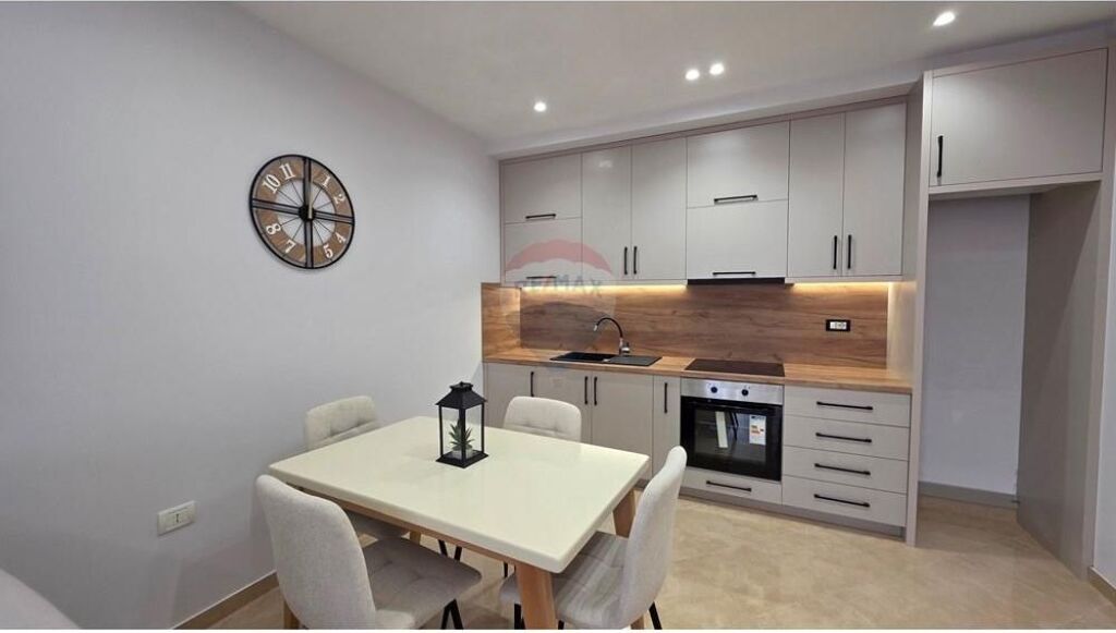 Apartament 1+1 ne shitje , Uji i Ftohte