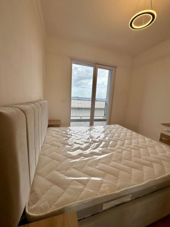 Affitto, Appartamento 2+1 , Univers City , Tirane . Empire68021